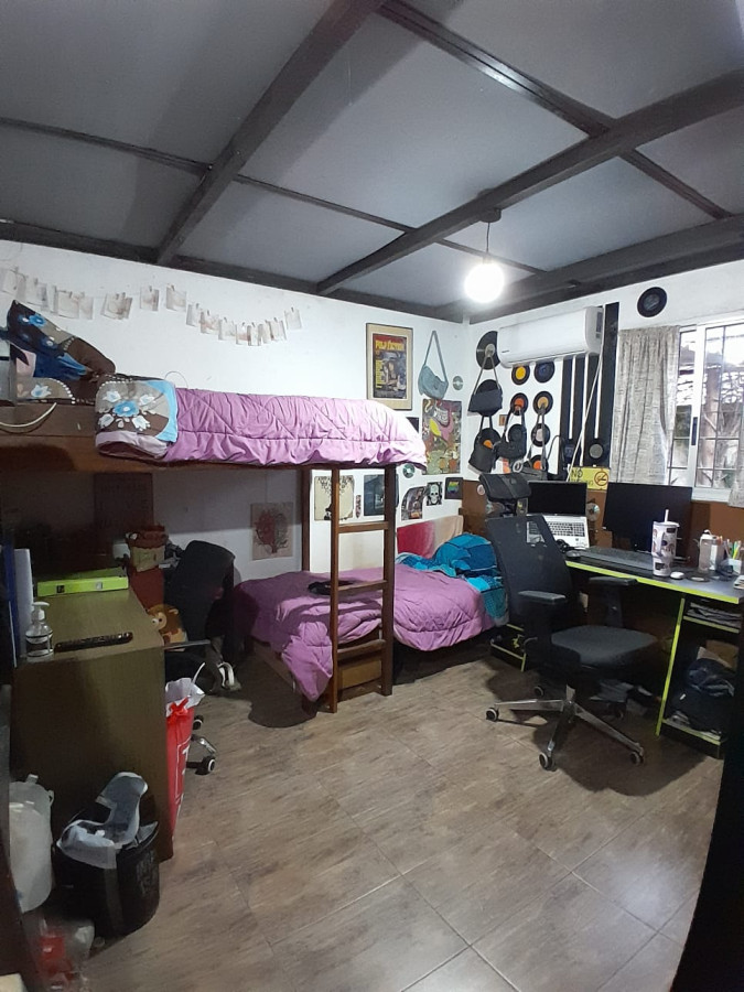 Casa ID.4717 - Venta Casa 3 Dormitorios Colón con patio y garaje