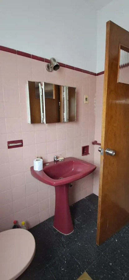 Casa ID.5715 - Alquiler Casa 2 Dormitorios Tres Cruces terrazza, parrillero