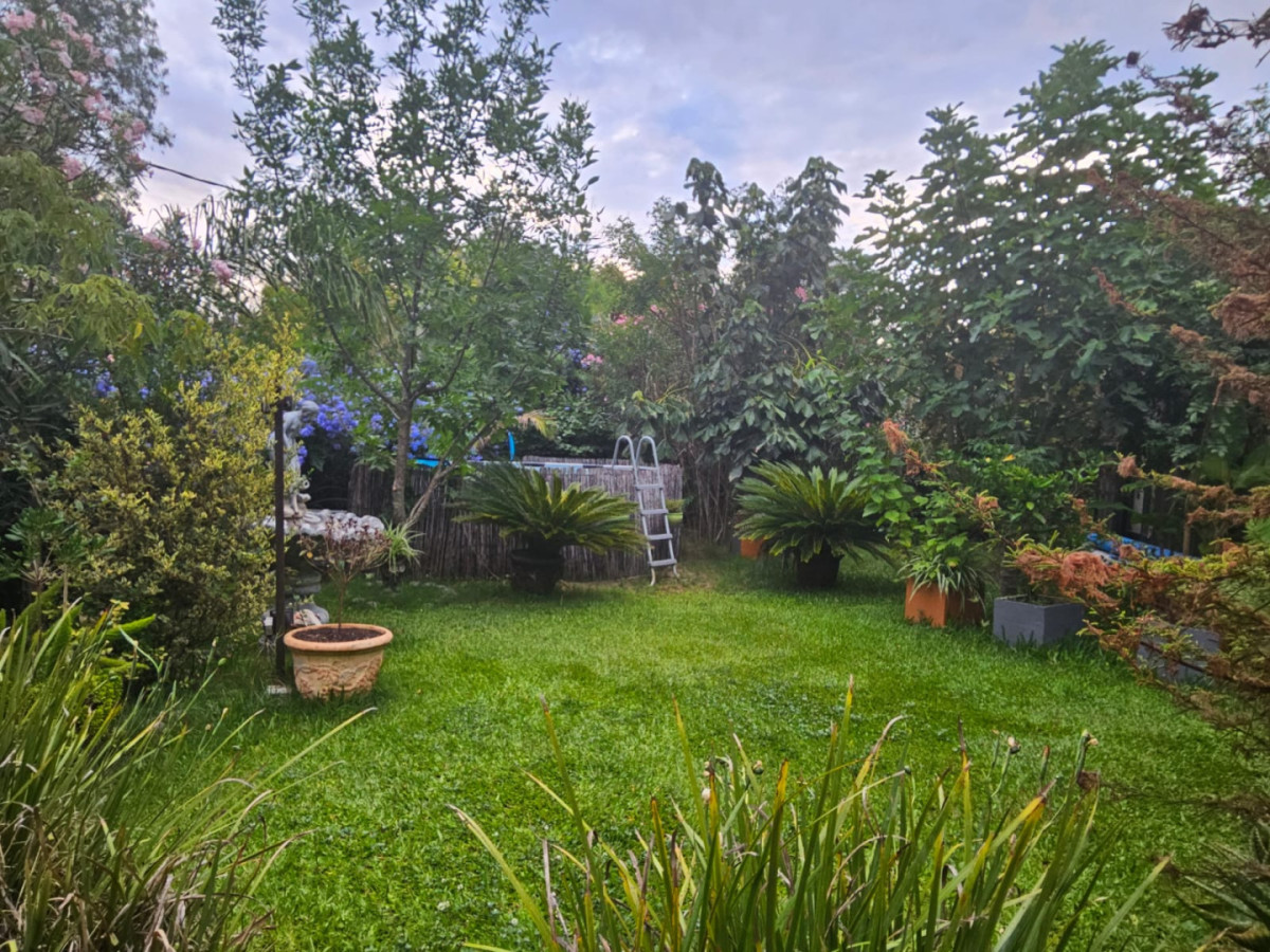 Casa ID.4558 - Venta Casa con Gran Terreno 1 Dormitorio El Pinar Sur