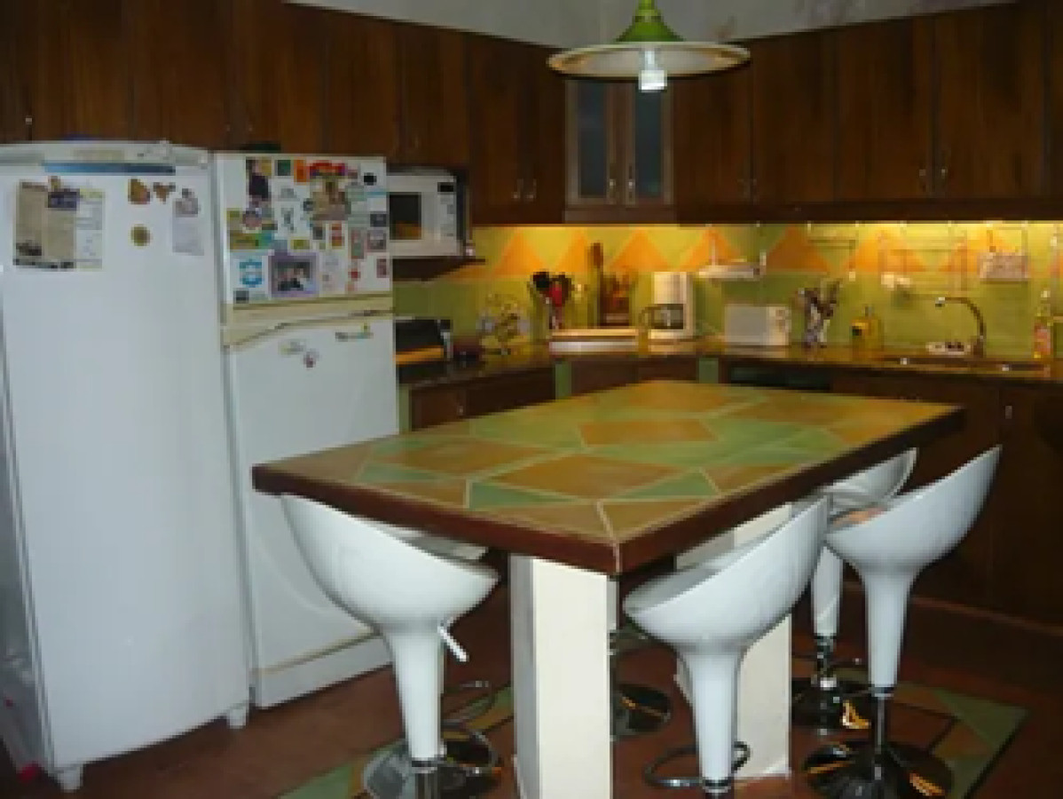 Casa ID.4939 - Venta Casa 4 Dormitorios Cordón con Barbacoa y Azotea