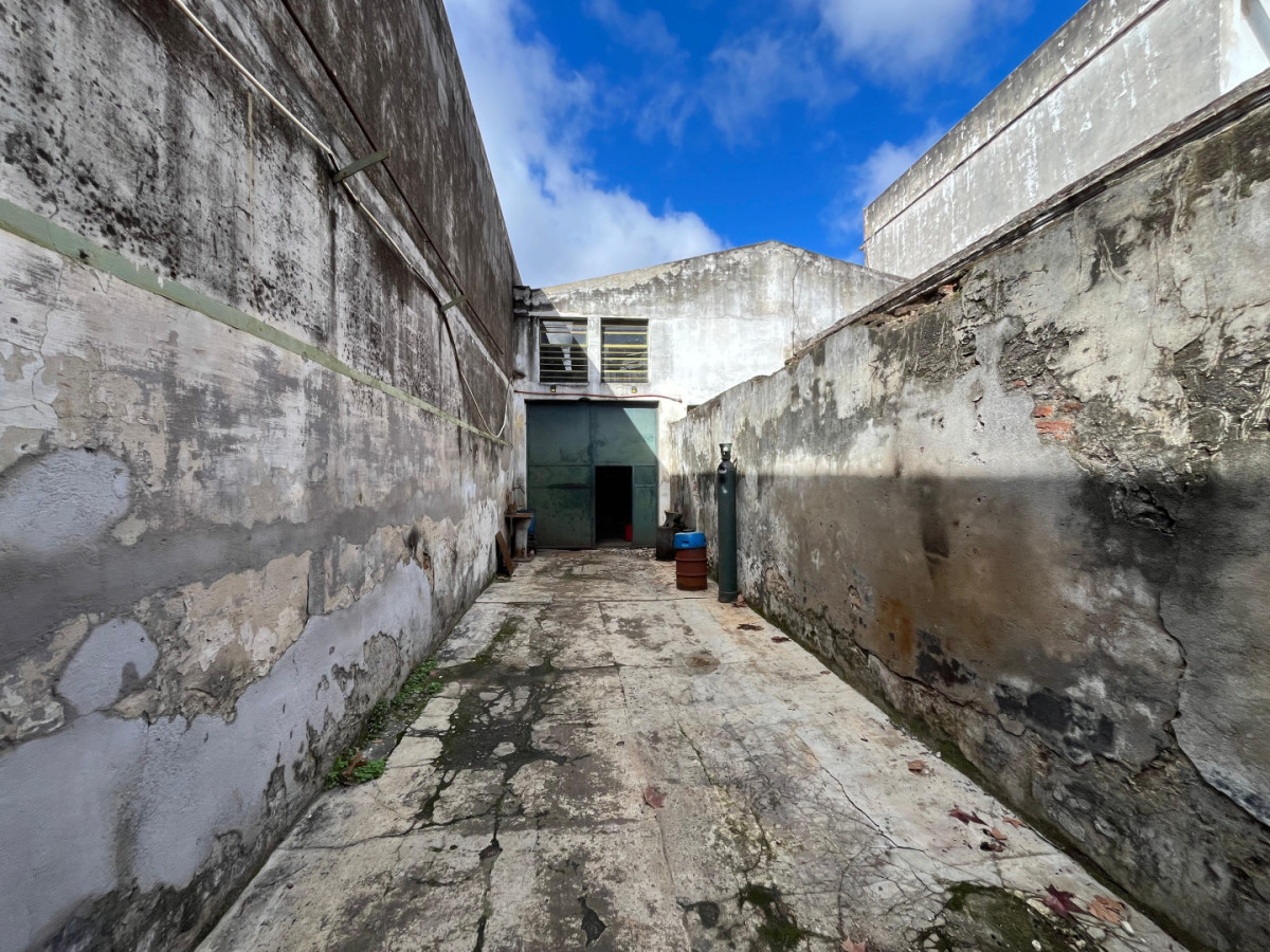Casa ID.6792 - Venta Propiedad con Terreno para Desarrollo Edificio Cordon