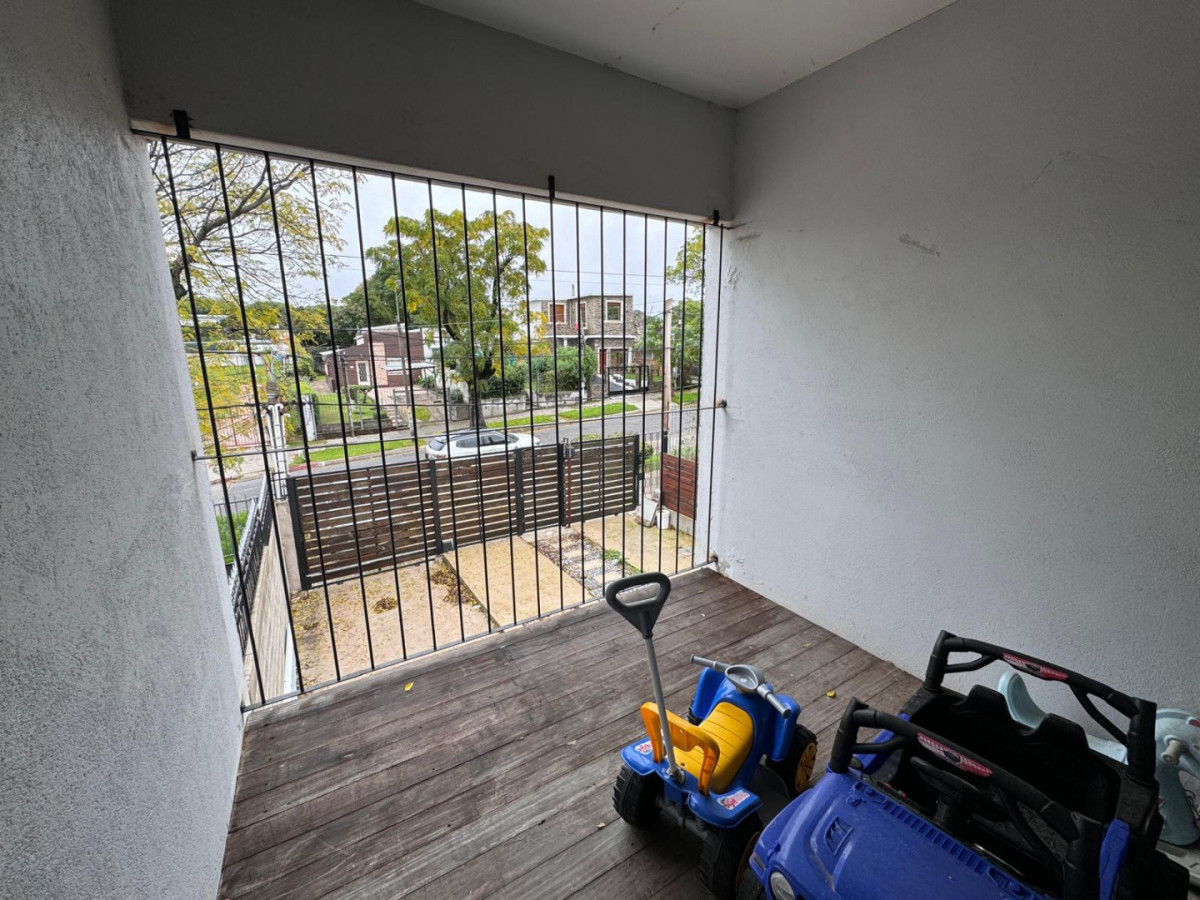 Casa ID.5797 - Alquiler Casa 2 Dormitorios Prado con patio y cochera