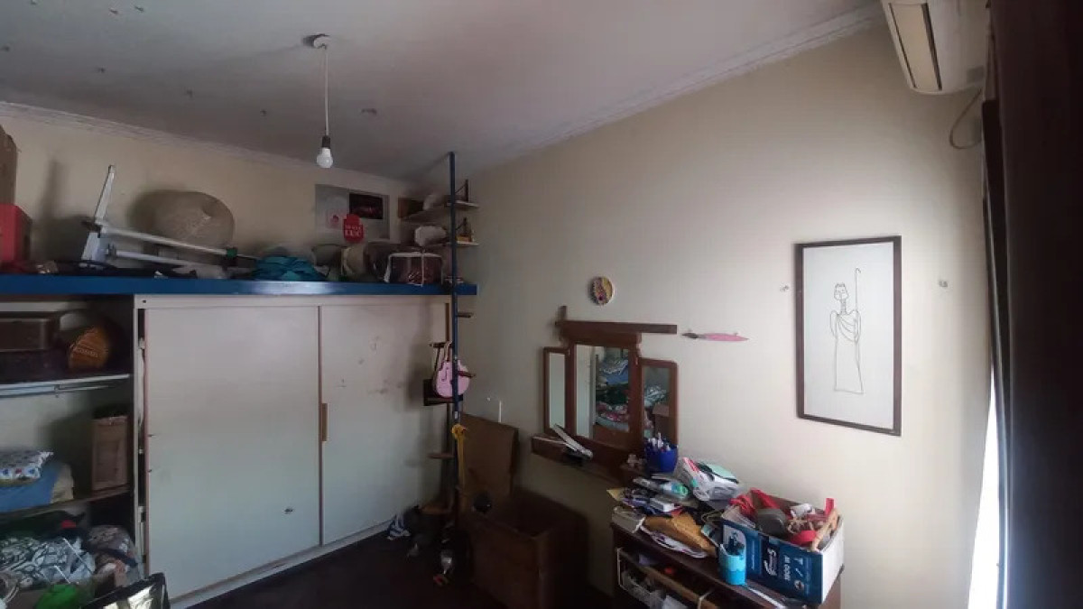 Casa ID.5765 - Venta Casa 3 Dormitorios Punta Carretas patio con parrillero 