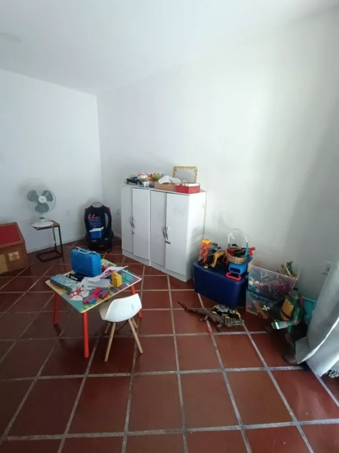 Casa ID.4470 - Venta Casa 3 Dormitorios Neptunia con Garaje y Acceso al Lago