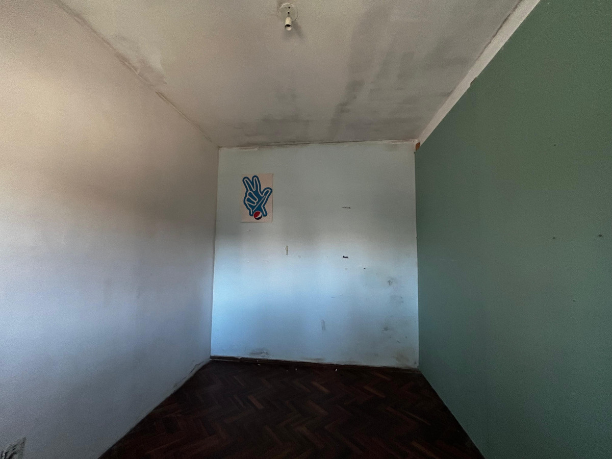 Casa ID.5254 - Venta Casa a Reciclar 3 Dormitorios Pocitos con Cochera