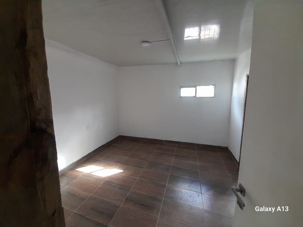 Casa ID.5066 - Alquiler Casa 3 Dormitorios Peñarol patio y cochera