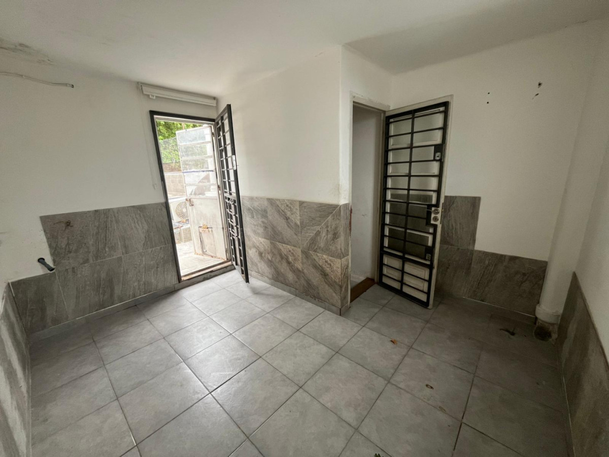 Casa ID.5784 - Venta Casa 4 Dormitorios Terraza y Parrillero Bella Vista