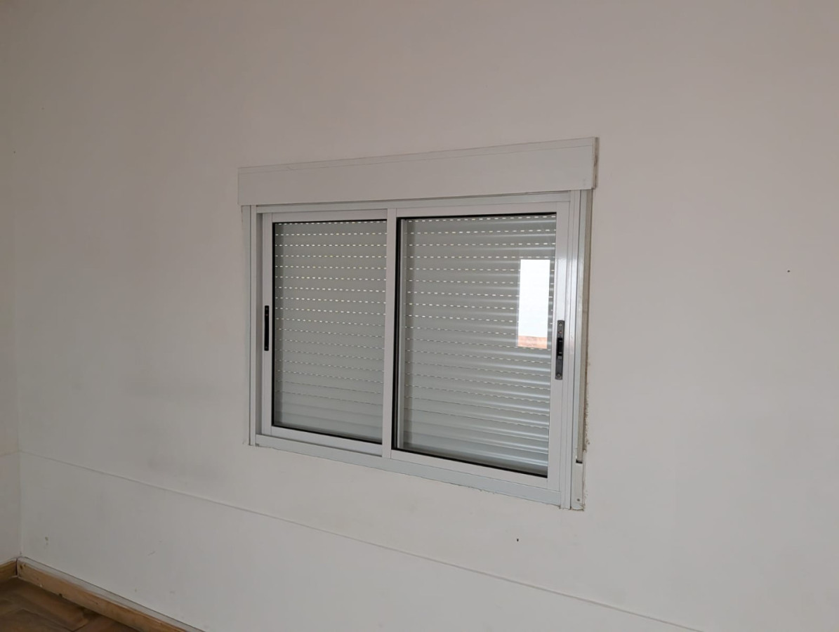 Casa ID.5946 - Alquiler o Venta Casa ideal Empresa La Blanqueada 160m2