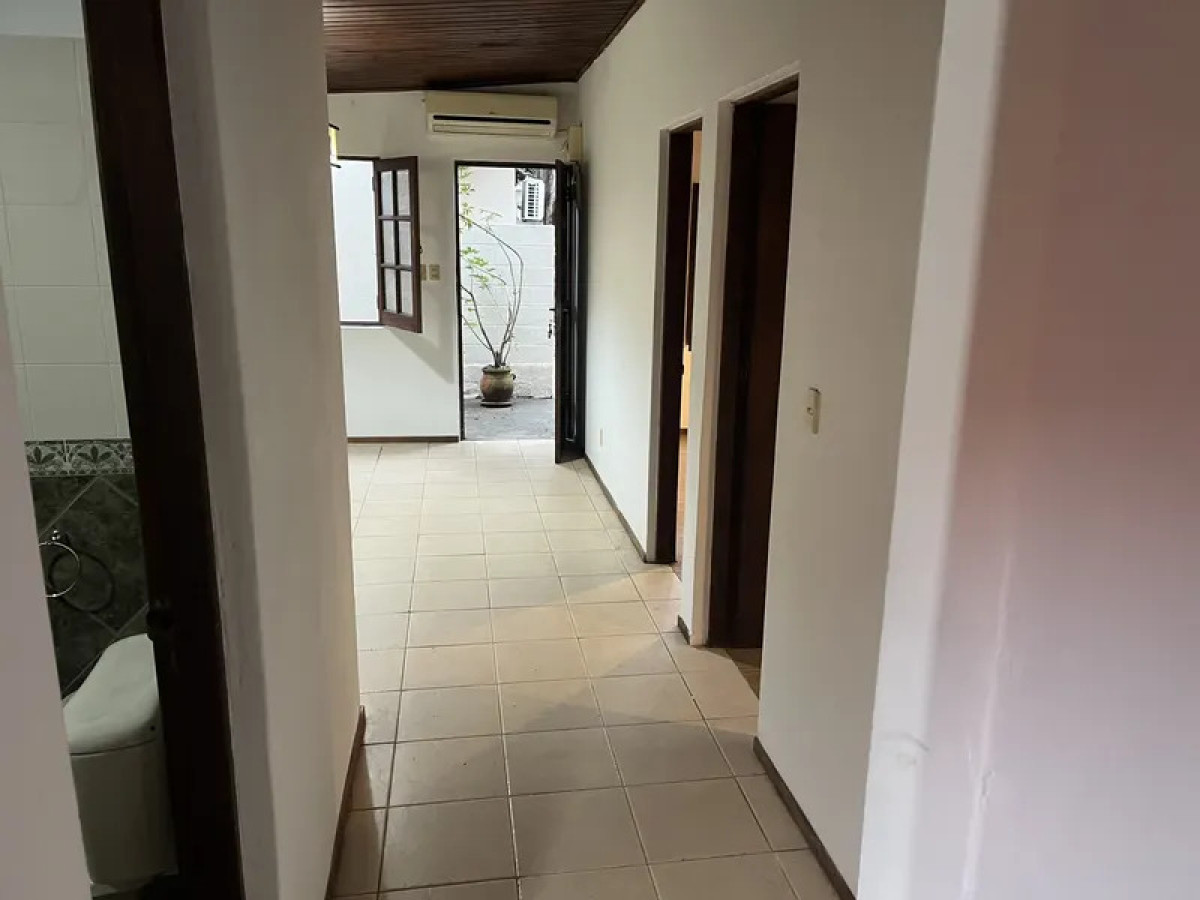 Casa ID.6780 - Alquiler Casa en PH 2 Dormitorios Malvin con patio