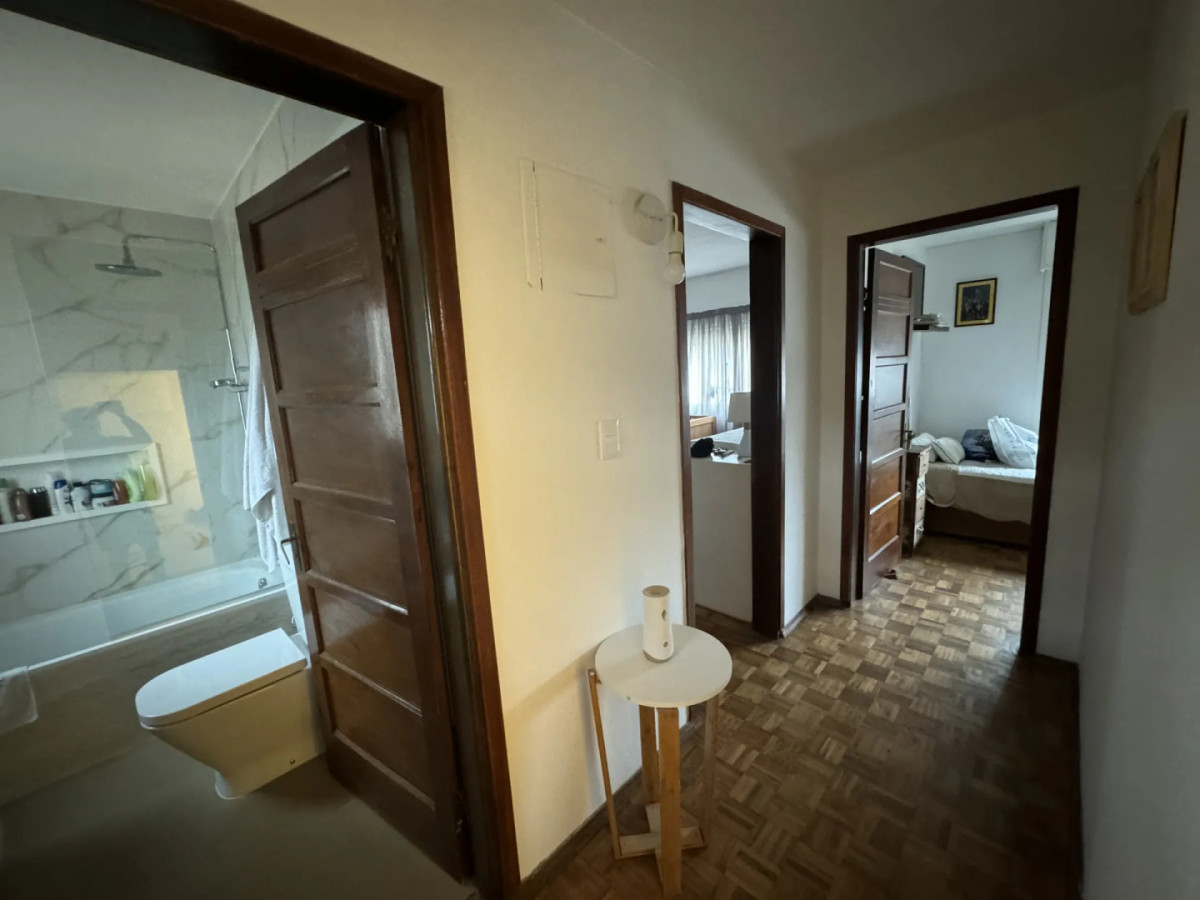 Casa ID.5626 - Venta Casa 3 Dormitorios Prado con patio y garaje