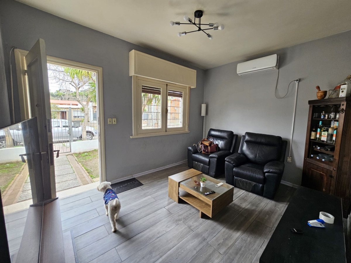 Casa ID.6707 - Venta 2 Casas 4 Dormitorios Sayago con Patio y Parrillero