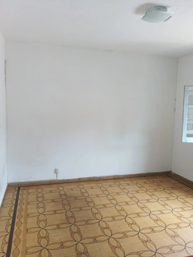 Casa ID.5664 - Alquiler Casa de altos 2 Dormitorio Union con patio