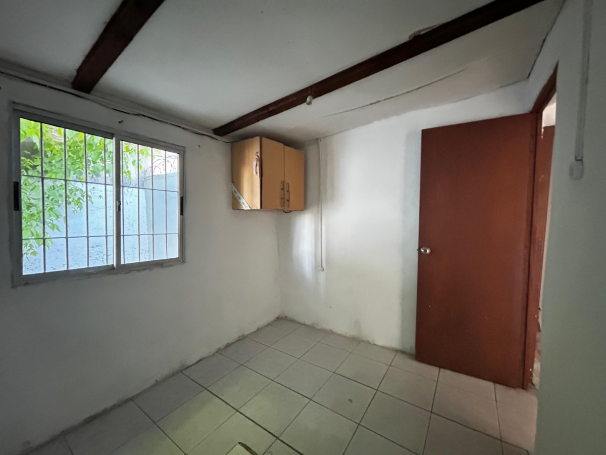 Casa ID.5466 - Alquiler Casa 2 Dormitorios Sayago con Patio