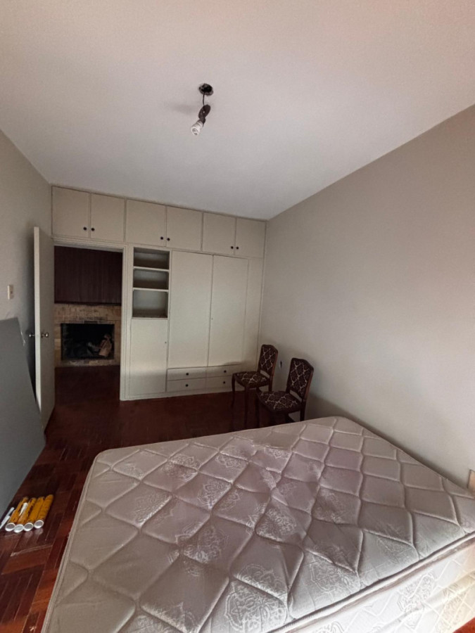 Casa ID.5503 - Alquiler Casa de Altos 2 Dormitorios Centro con patio