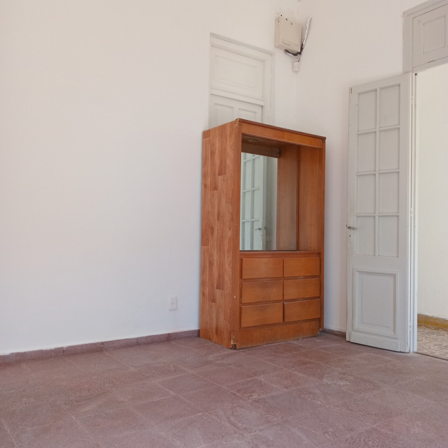 Casa ID.5504 - Alquiler Casa 2 Dormitorios Union con patio