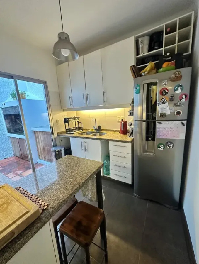 Casa ID.6069 - Alquiler Casa 3 Dormitorios Pocitos con patio y cochera