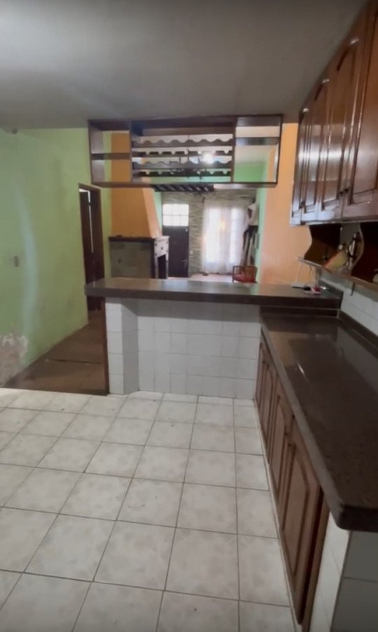 Casa ID.6523 - Venta Casa 3 Dormitorios Con Galpón de 15x8 La Comercial