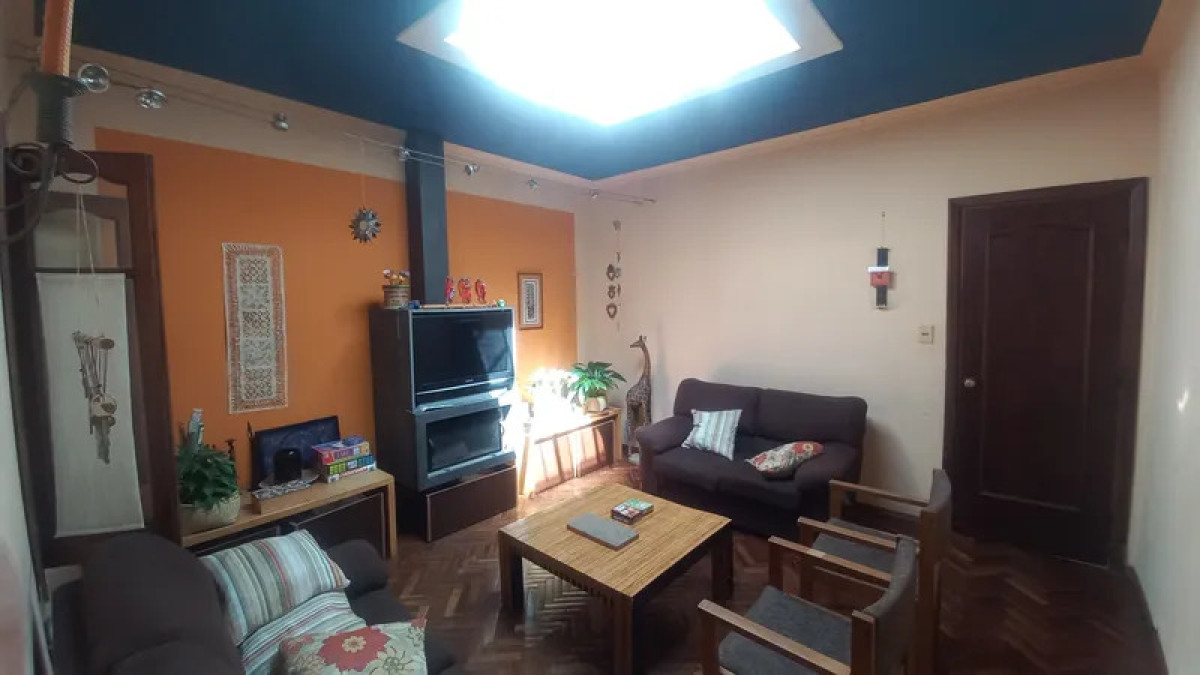 Casa ID.5765 - Venta Casa 3 Dormitorios Punta Carretas patio con parrillero 