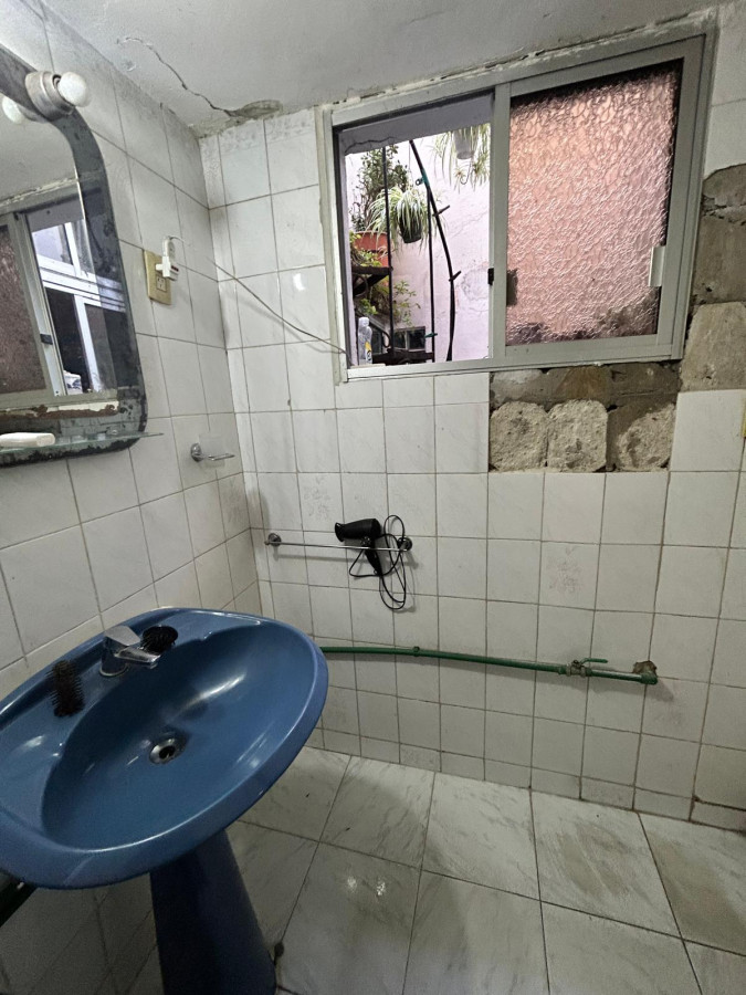 Casa ID.3528 - Venta Casa con Renta Inversión 6 Dormitorios Goes con Patio