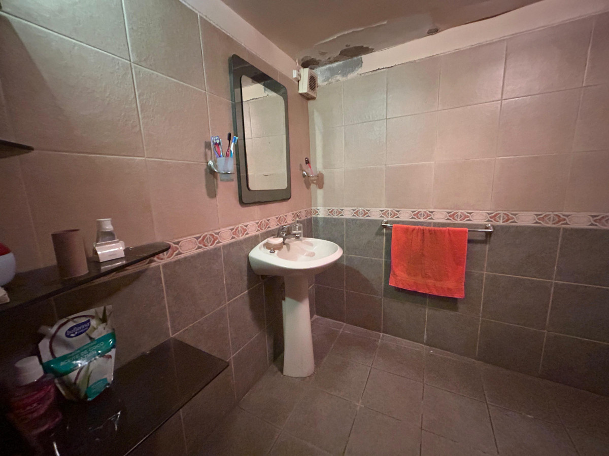 Casa ID.4939 - Venta Casa 4 Dormitorios Cordón con Barbacoa y Azotea