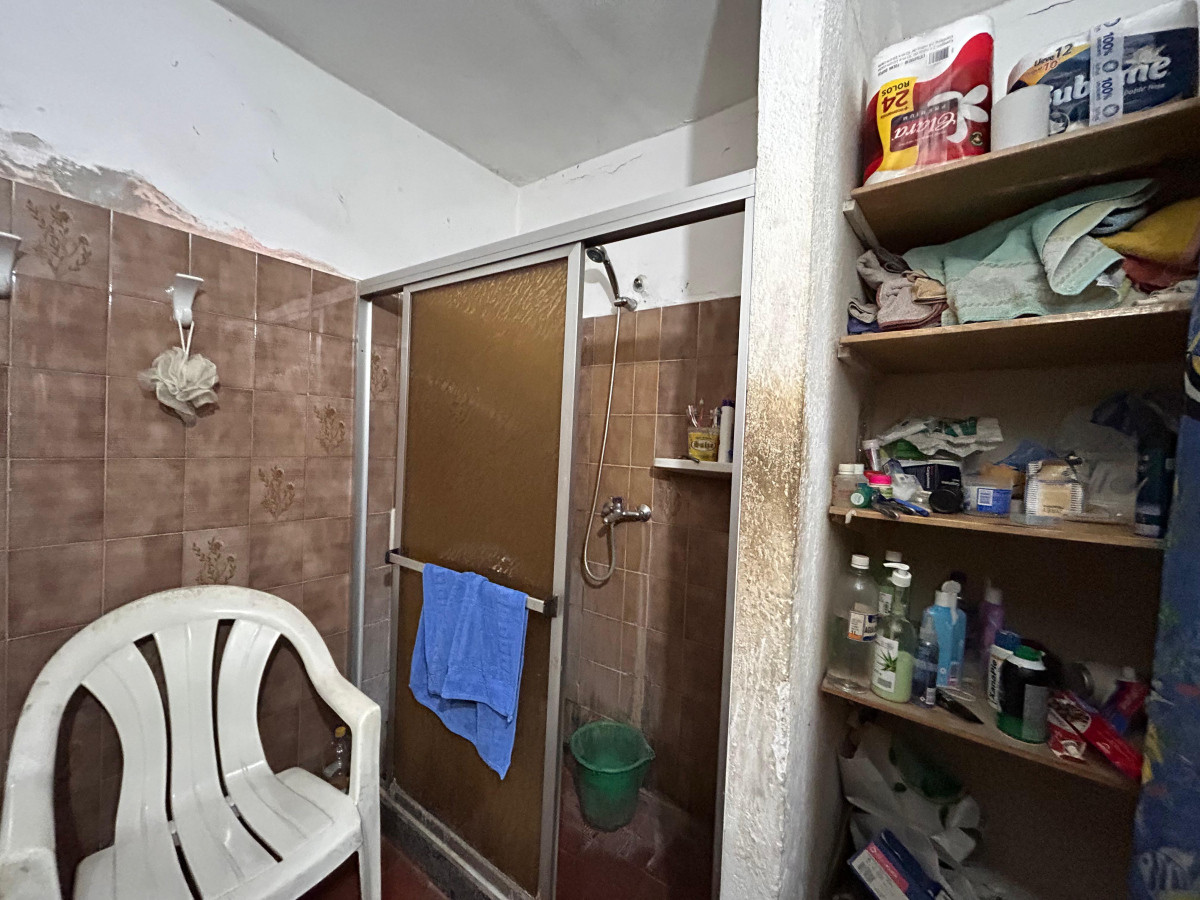 Casa ID.4680 - Venta Casa 3 Dormitorios Reducto con garaje,barbacoa y patio