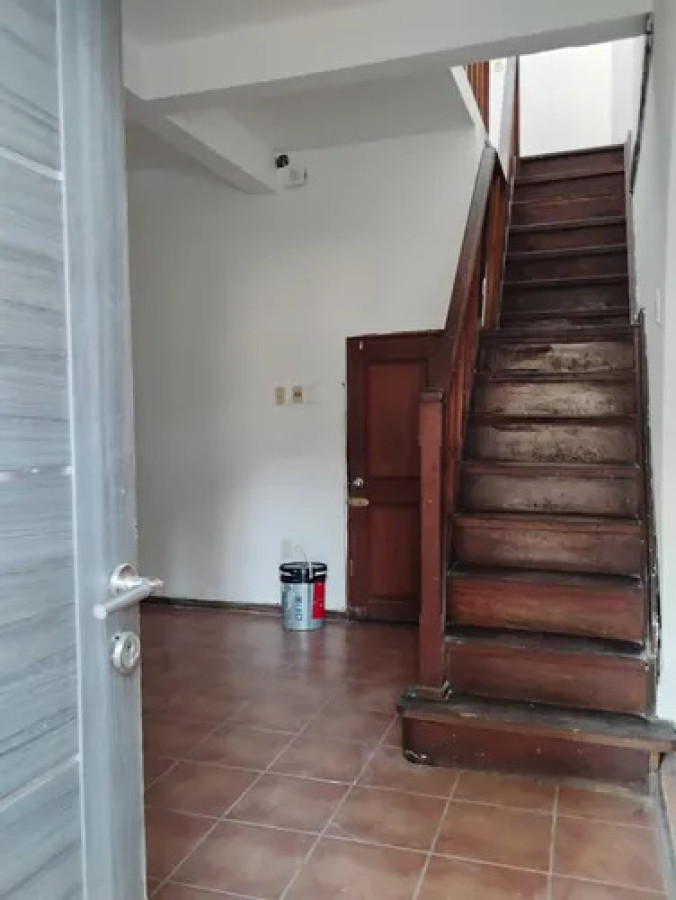 Casa ID.5342 - Alquiler Casa 3 Dormitorios Reducto con azotea y garaje