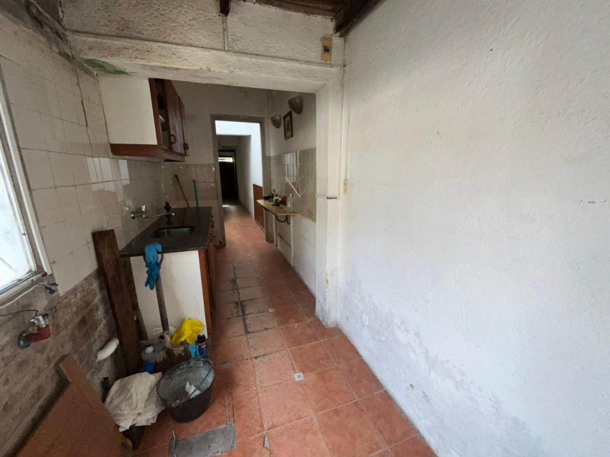 Casa ID.5668 - Venta Casa 2 Dormitorios Pocitos con patio 