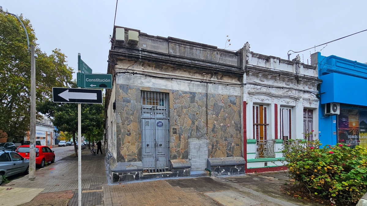 Casa ID.1315 - Casa Venta 2 Dormitorios La Comercial Gran Azotea