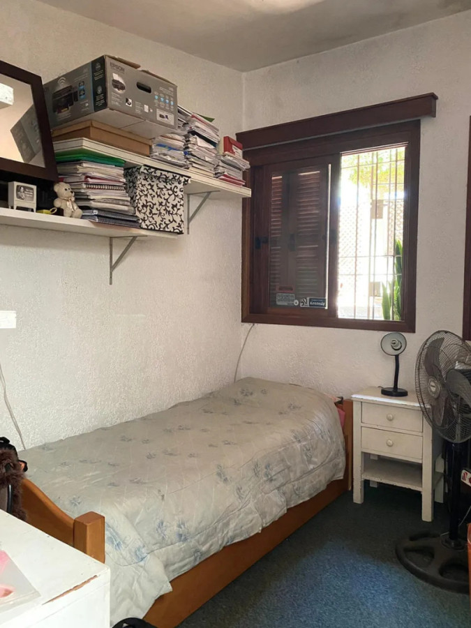 Casa ID.5436 - Alquiler o Venta Casa PH 3 Dormitorios Malvin Patio y Parrillero