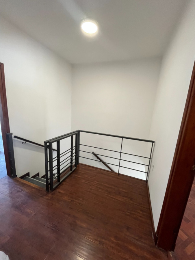 Casa ID.6063 - Alquiler Casa PH 4 Dormitorio Buceo con parrillero