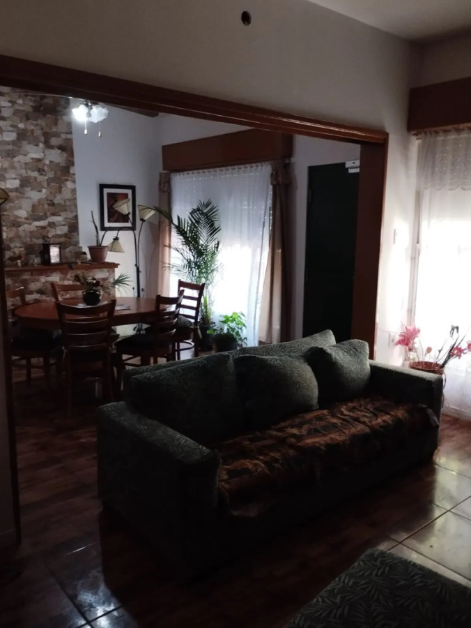 Casa ID.6333 - Venta Casa y Apartamento Cerrito con Garaje y Barbacoa 