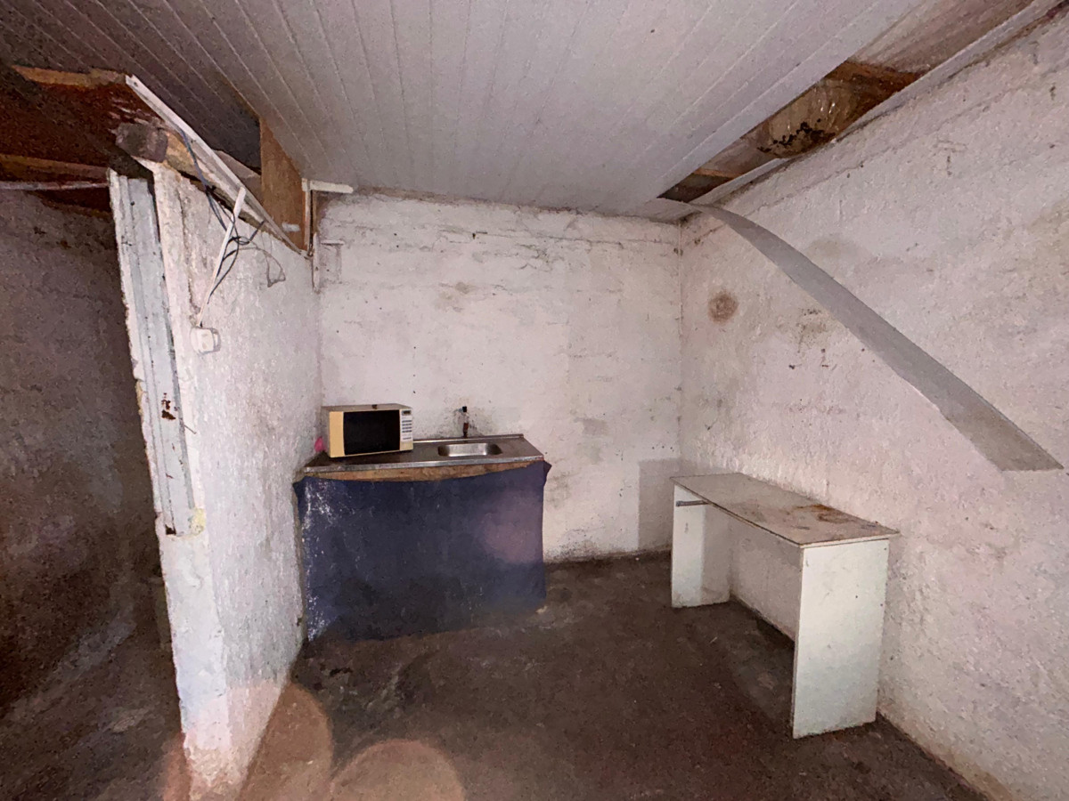 Casa ID.4848 - Venta Padron Unico con 3 Viviendas Flor de Maroñas Inversion