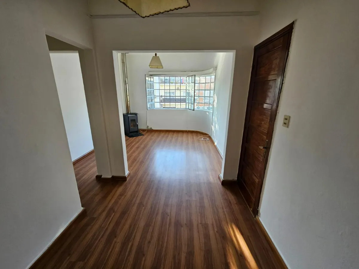 Casa ID.4924 - Venta Apartamento 3 Dormitorios Tres Cruces con terraza