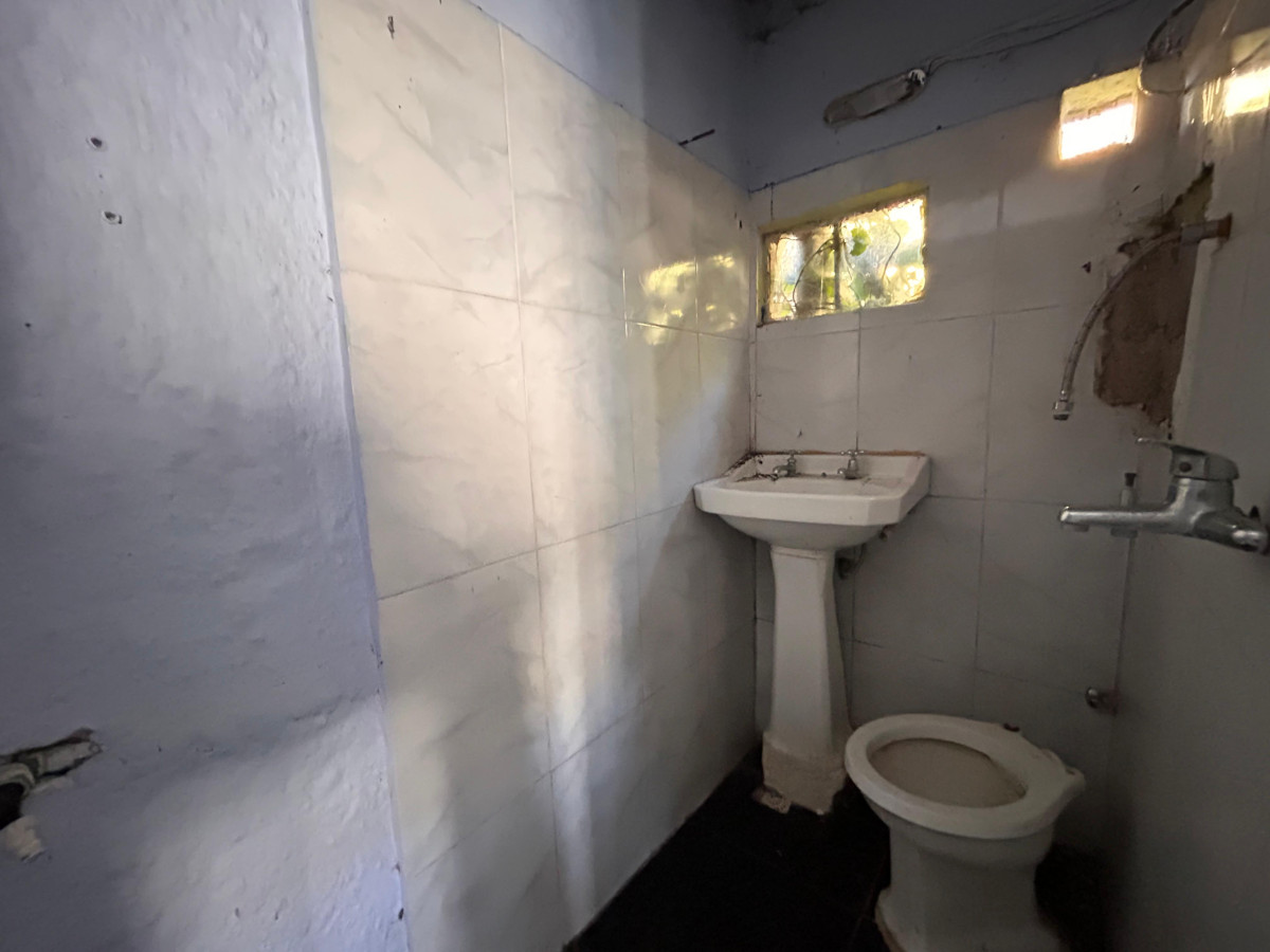 Casa ID.4848 - Venta Padron Unico con 3 Viviendas Flor de Maroñas Inversion