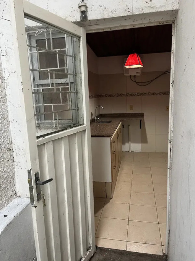 Casa ID.6780 - Alquiler Casa en PH 2 Dormitorios Malvin con patio