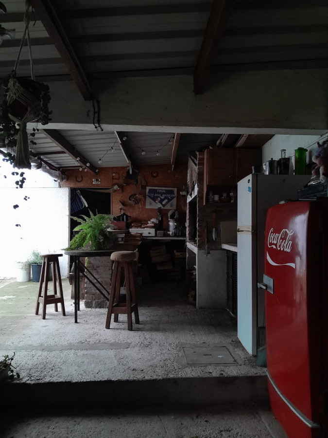 Casa ID.4717 - Venta Casa 3 Dormitorios Colón con patio y garaje
