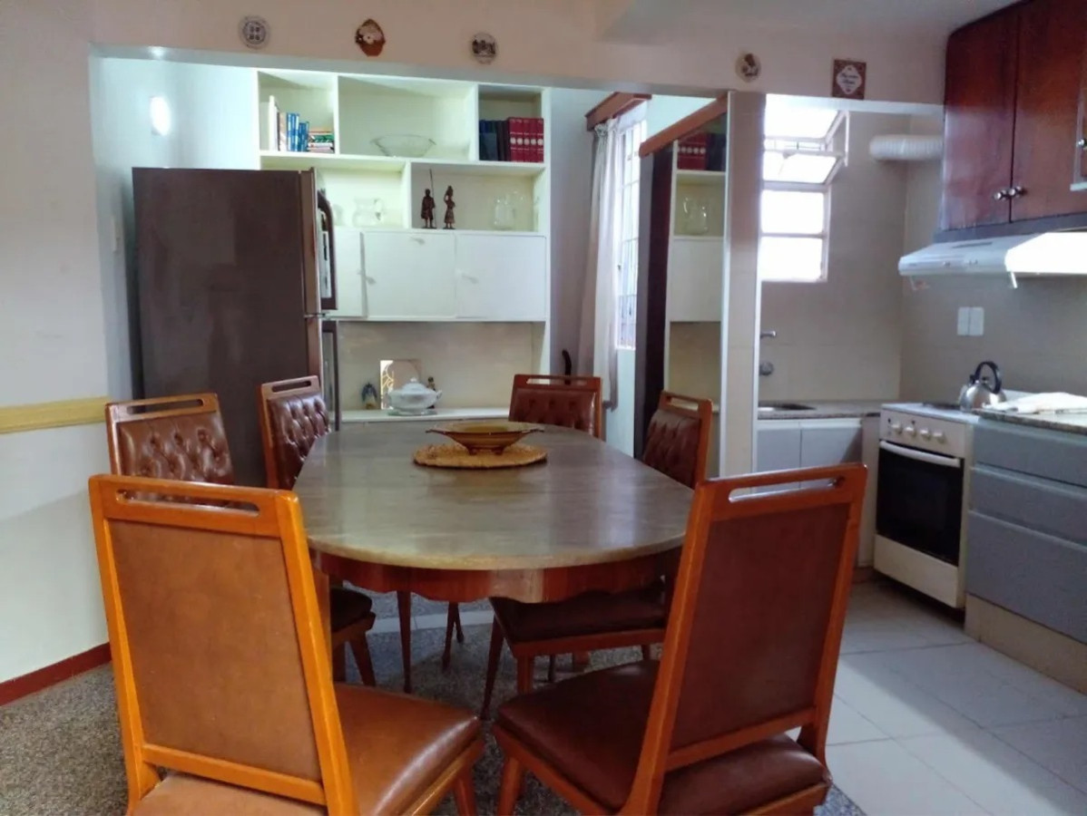 Casa ID.4682 - Venta Casa Esquina con Local Palermo Inversión