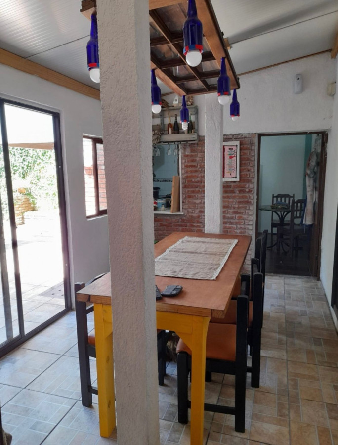 Casa ID.2259 - Venta Casa y Local Comercial 3 Dormitorios Garage Cerro
