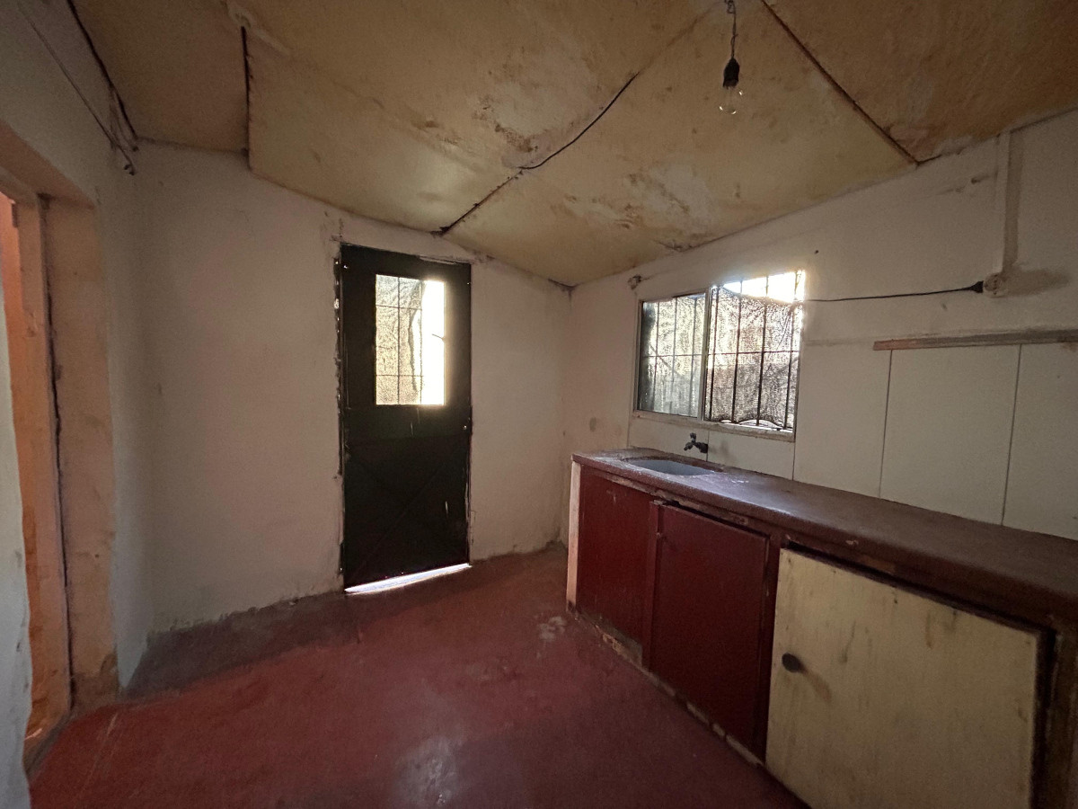 Casa ID.4849 - Venta Padron Unico con 5 Viviendas Flor de Maroñas Inversion