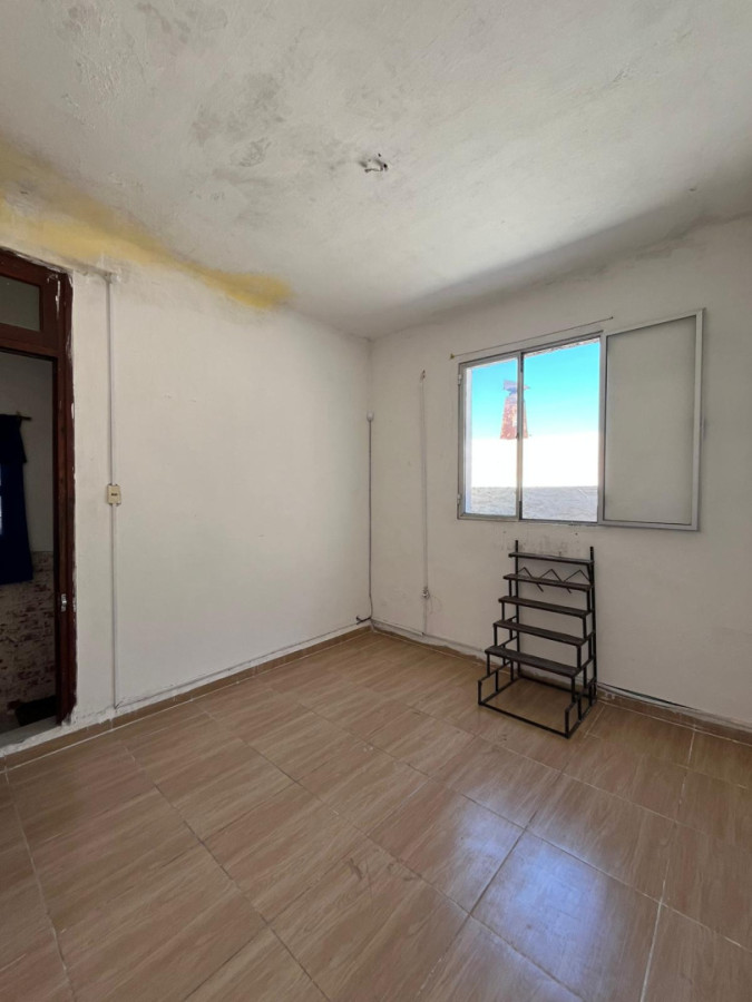 Casa ID.5446 - Venta Casa 3 o 4 Dormitorios Parque Rodo Inversion con Terraza