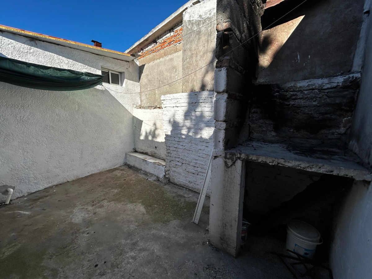 Casa ID.5466 - Alquiler Casa 2 Dormitorios Sayago con Patio