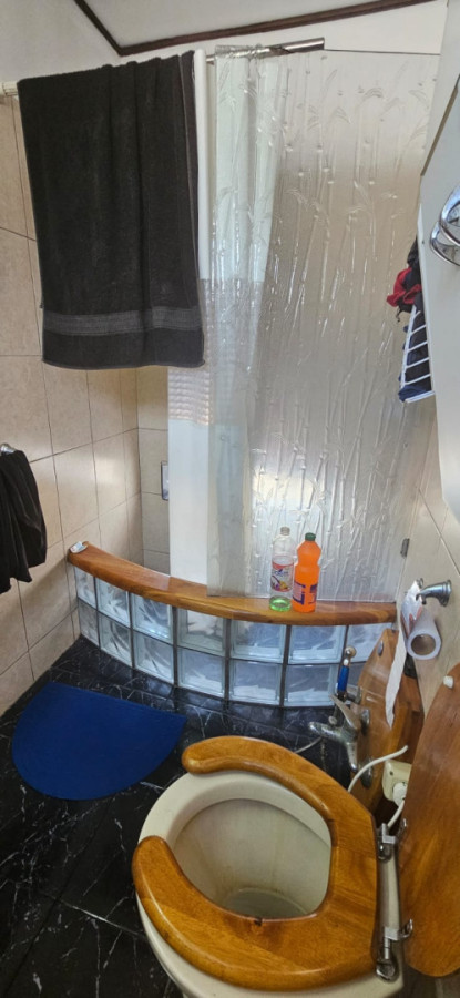 Casa ID.6049 - Venta Casa 2 Dormitorios Aires Puros con Garaje y Patio