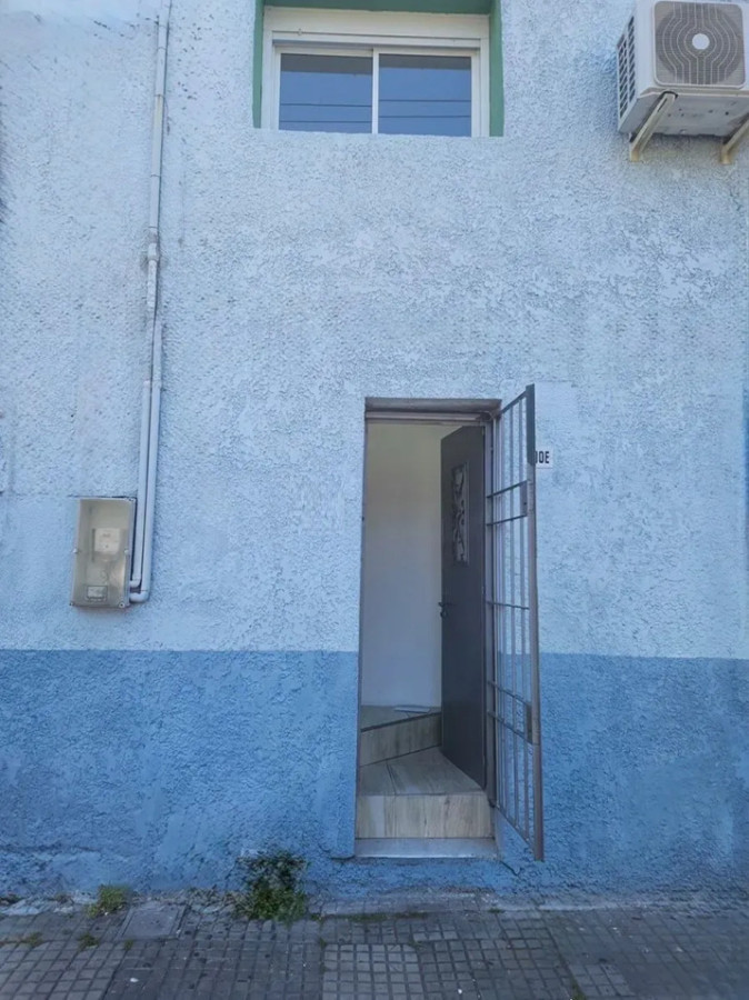 Casa ID.6610 - Venta Apartamento tipo Casa 3 Dormitorios y Parrillero Cerrito