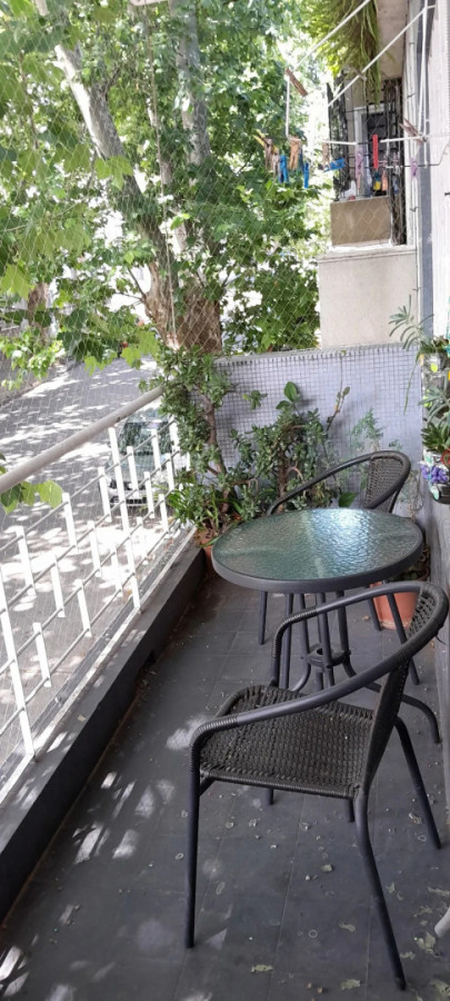 Casa ID.5639 - Venta Casa 2 Dormitorios La Comercial con terraza y garaje