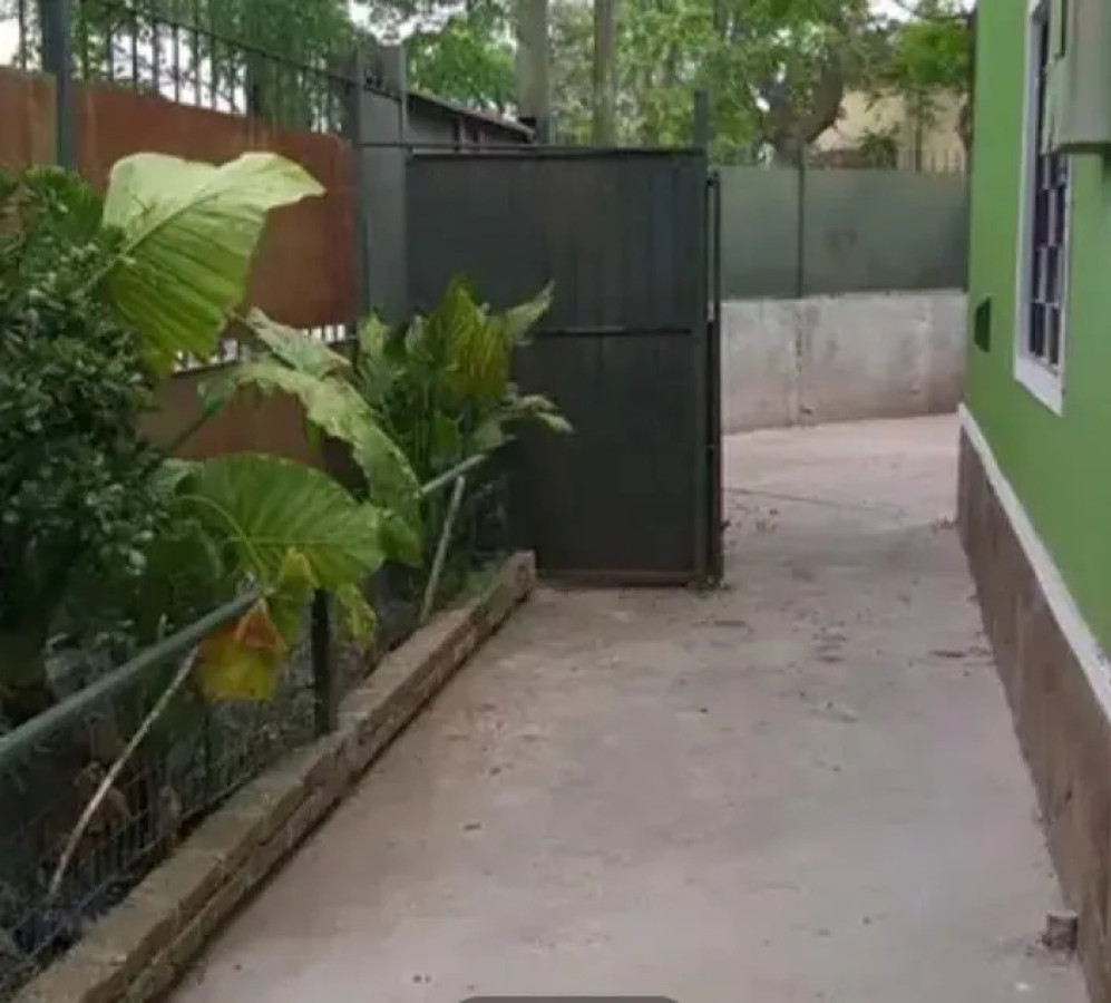 Casa ID.6233 - Venta con Renta 8,2% 2 Casas La Teja Ideal Inversion