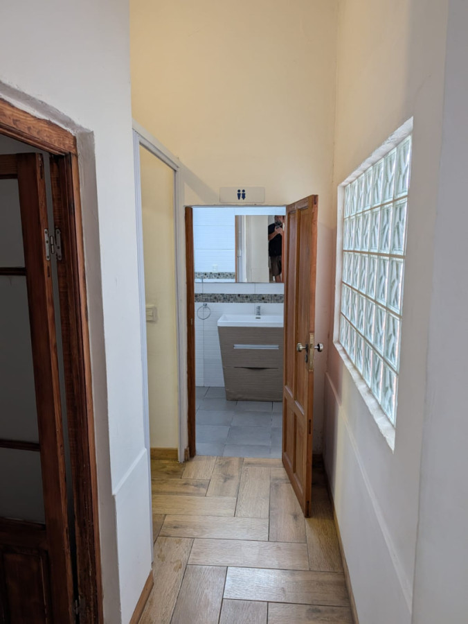 Casa ID.5946 - Alquiler o Venta Casa ideal Empresa La Blanqueada 160m2