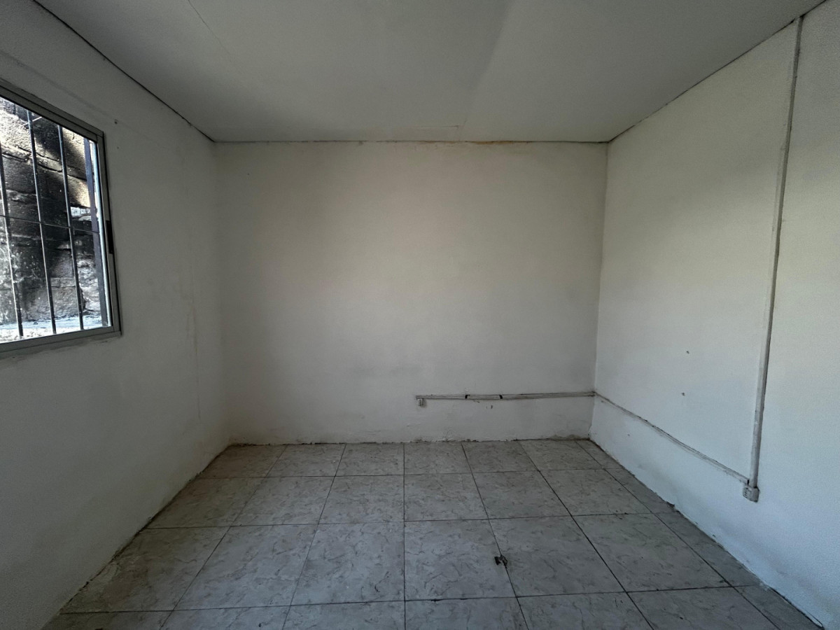 Casa ID.5466 - Alquiler Casa 2 Dormitorios Sayago con Patio