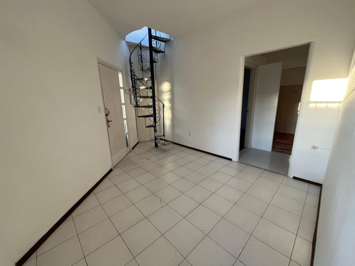 Casa ID.5333 - Alquiler Casa 2 Dormitorios Jacinto Vera con azotea