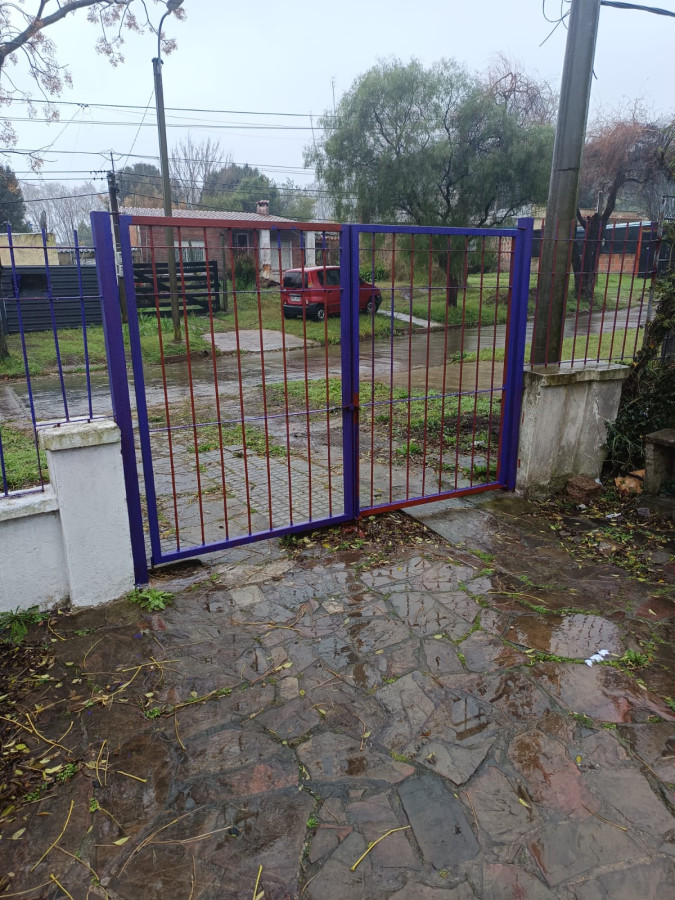 Casa ID.4633 - Venta Casa 3 Dormitorios Colón con Cochera y Parrillero