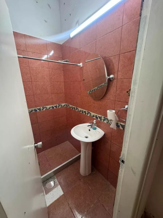 Casa ID.3634 - Venta Casa con Renta 2 dormitorios Sayago Patio Cochera 